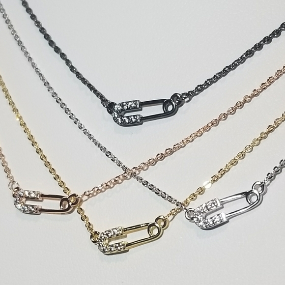 💖 New in Gift Box 🎁 Choker Collar Necklace - Picture 2 of 9